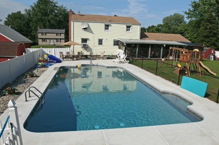 5A Patrician Inground Pool - Enfield, CT