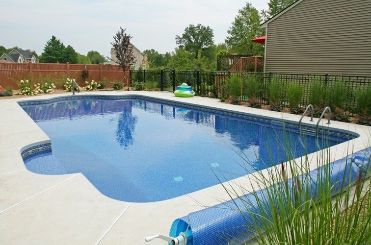 7B Patrician Inground Pool - Suffield, CT